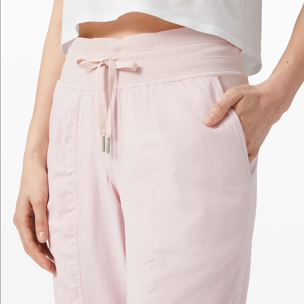 Lululemon Dance Studio Jogger Misty Pink unlined strawberry milkshake - Picture 9 of 9